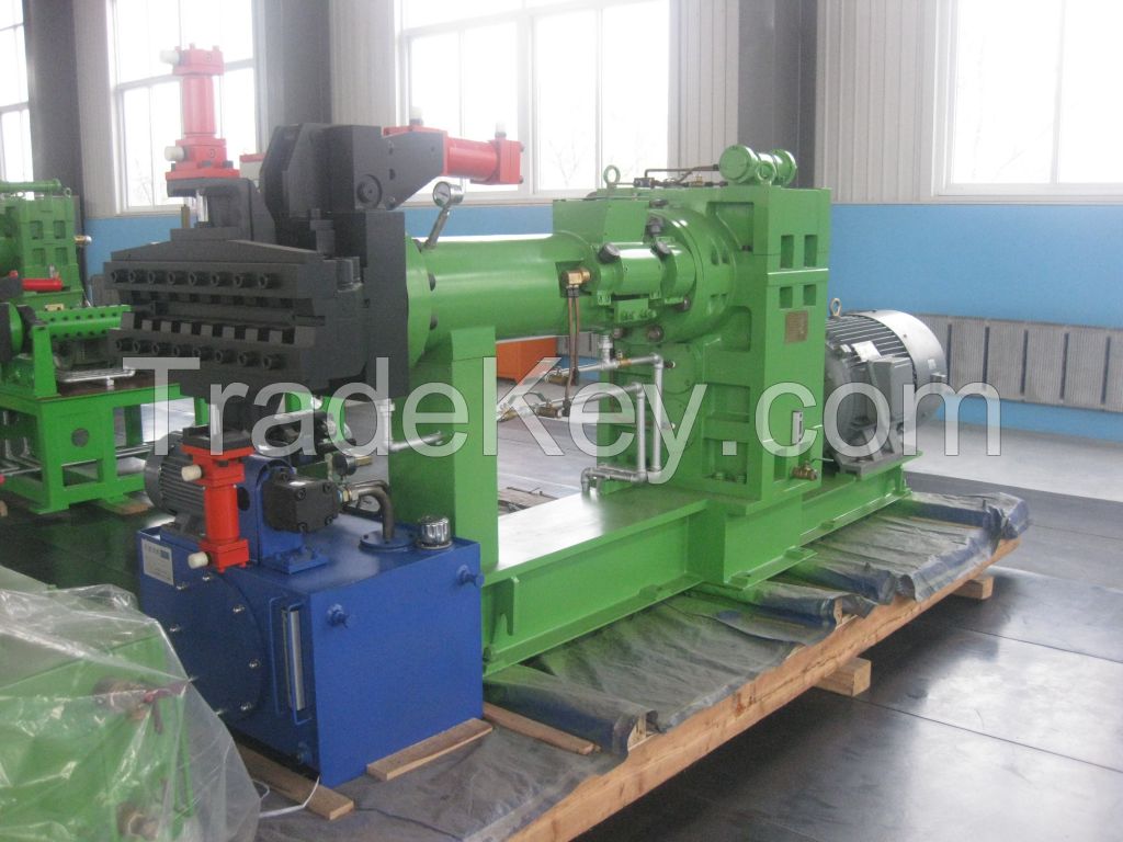 Hot feed rubber extruder