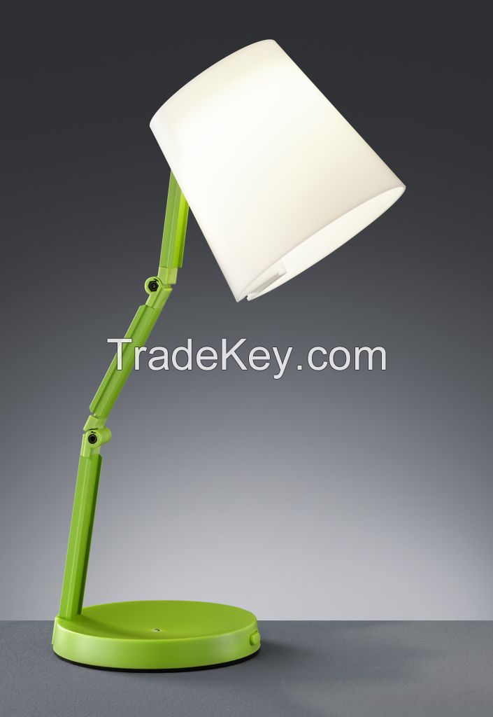 Led desk lamp