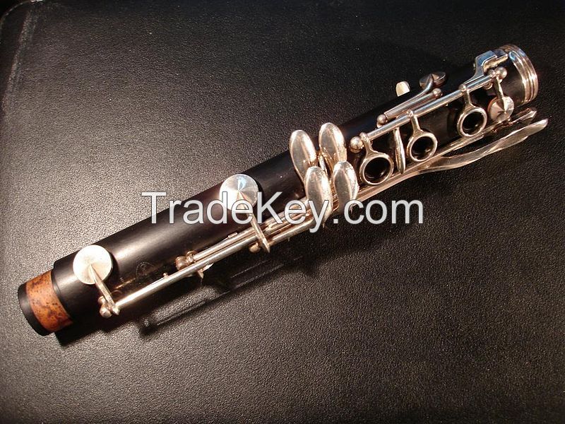 Buffet clarinet --17 keys of tone B , ABS body, Silver plated key