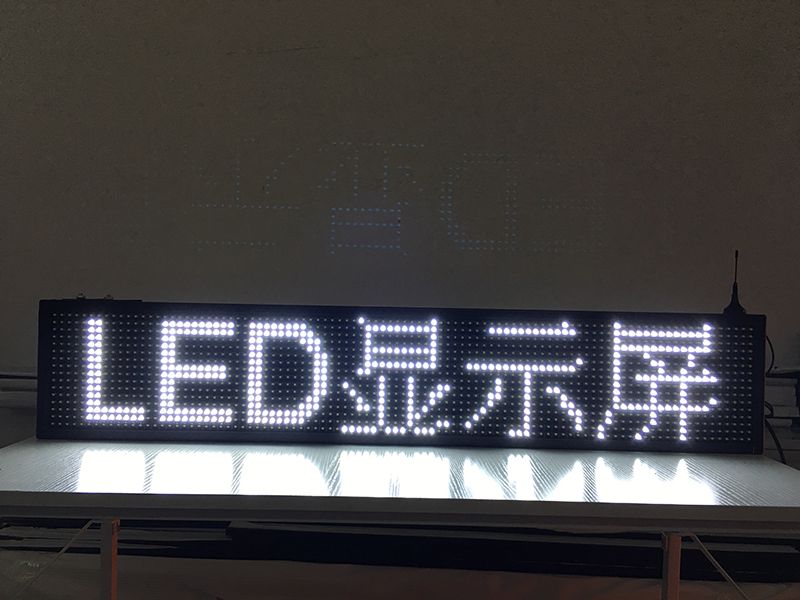 led display screen 40X8 inch P10 indoor white LED sign wireless and usb programmable rolling information 