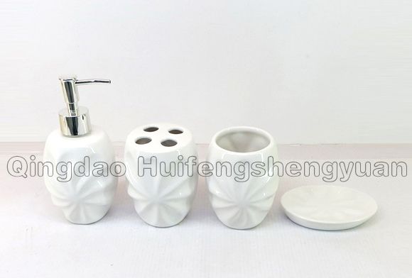 pigmented ceramic bathroom set