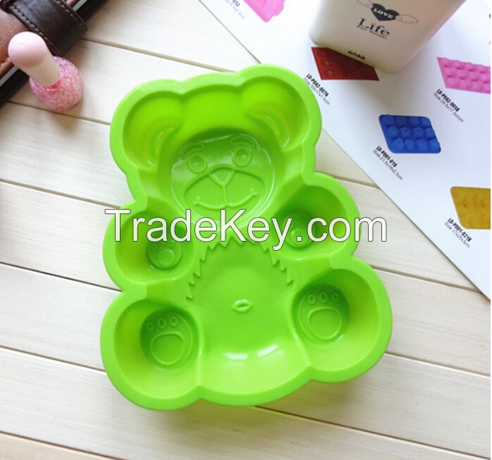 silicone bear cake molds