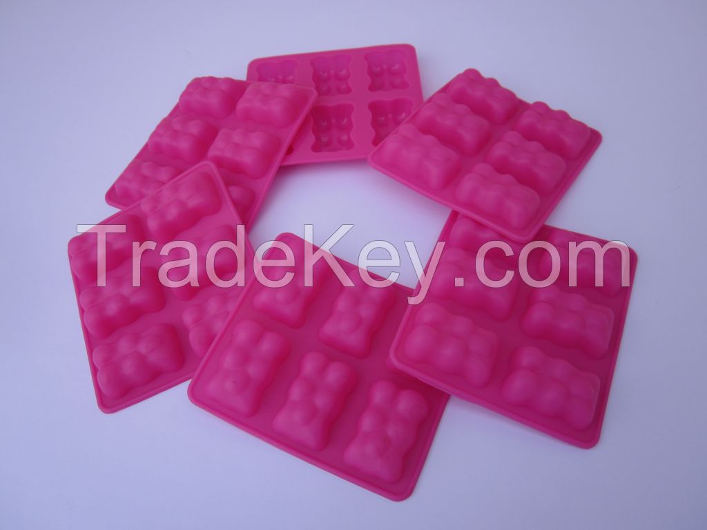 silicone chocolate and ice cube tray