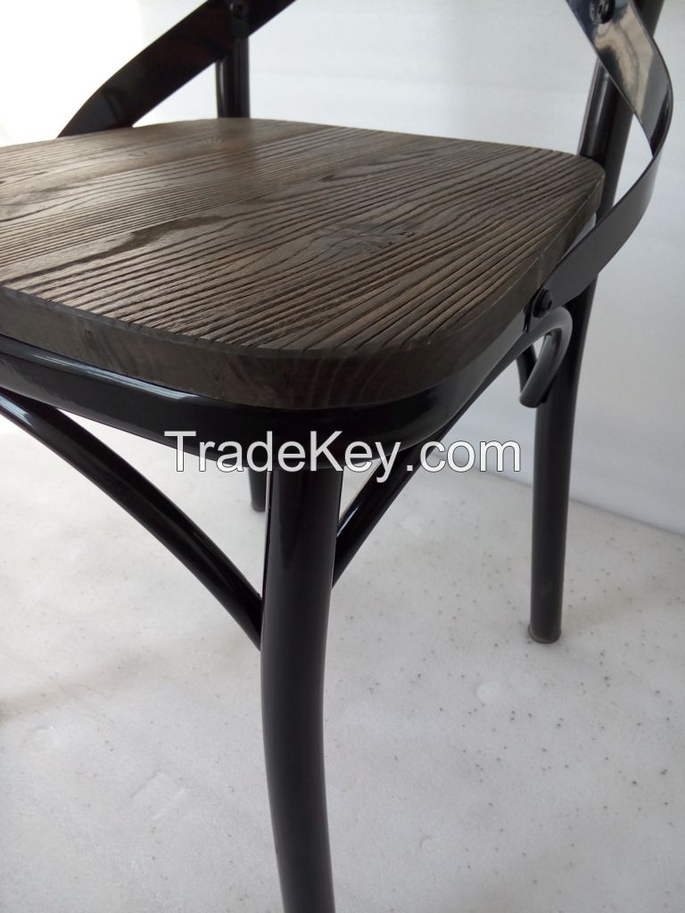 No folding metal chair for home furniture design with wooden seat