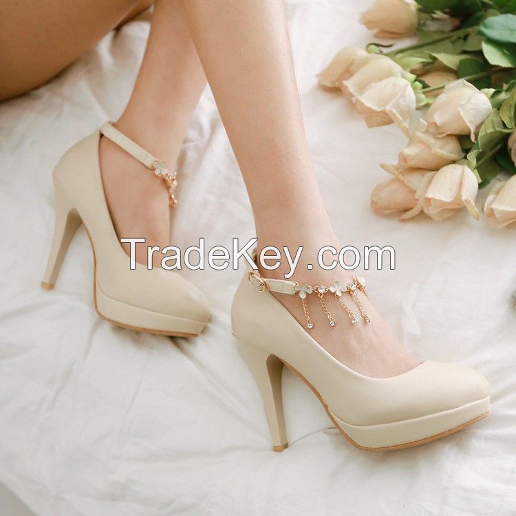 Cheapest Pumps Plus Size Newly Sweetly Flower Chain Hasp Pumps Apricot
