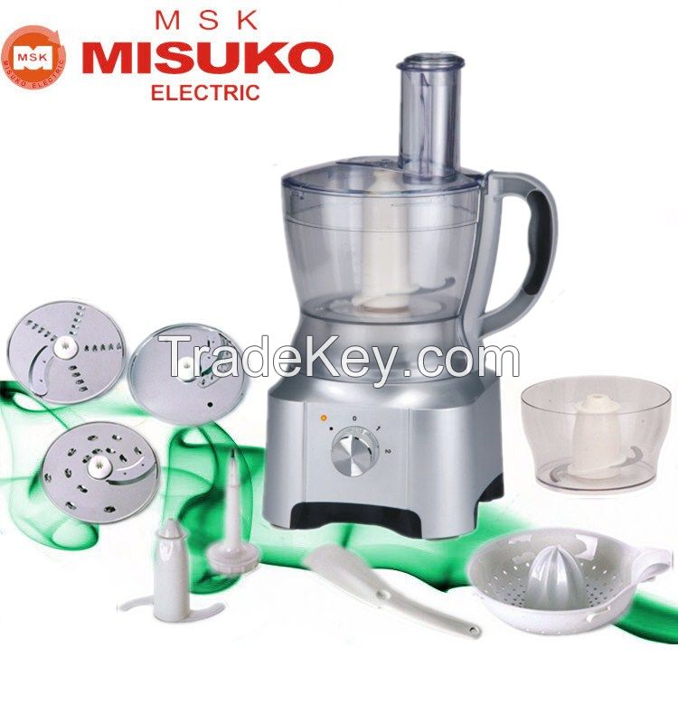 Multifunctional food processor with slicer