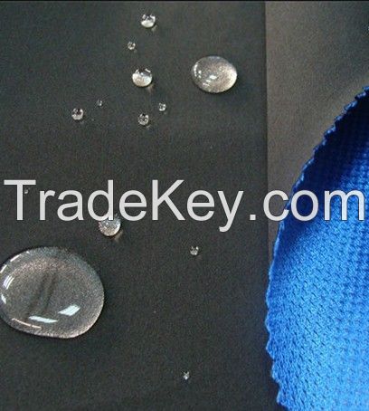 Interlock bonded TPU mesh