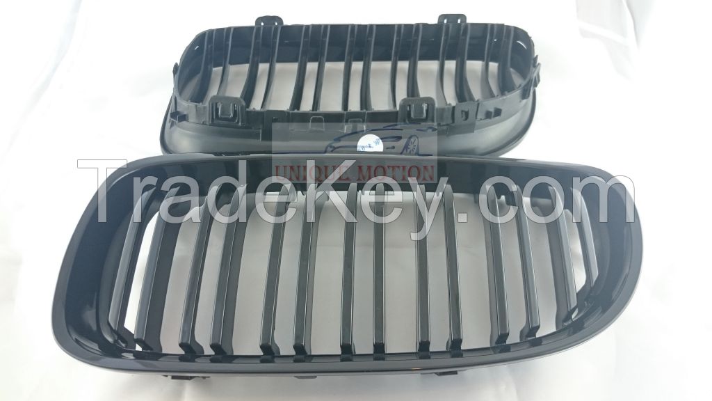 Grille for E90LCI/E91LCI (M3 Look) Shiny Black ABS & Painted 2007~2012