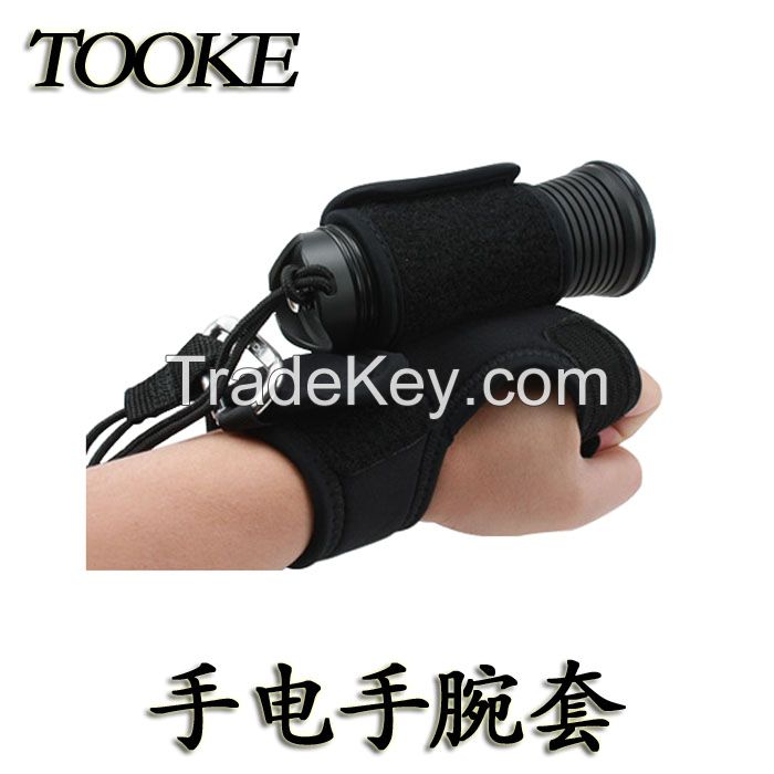 TOOKE Hand-Free Light Holder for SCUBA Diving Universal Flashlight underwater(No including the flashlight)