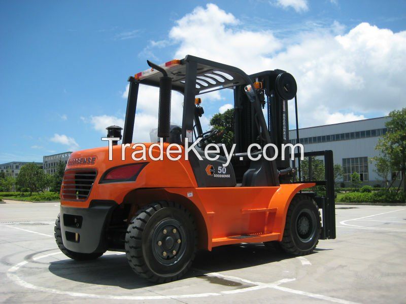china supplier made in china diesel trucks for sale 3-8 ton Diesel engine Forklift Truck