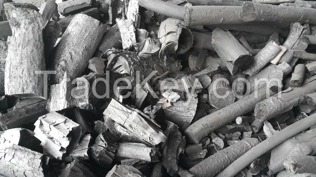 Organic charcoal from alder wood