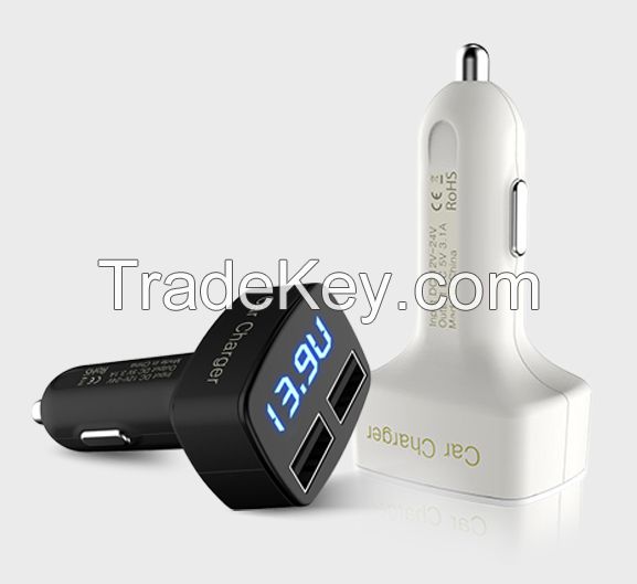 2-port 5A Car Charger with Charging Current, voltage and in-car Temperature Display