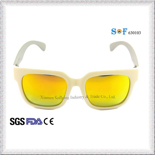 New Fashion Polarized Way Farer Design Sunglasses with Revo Lens