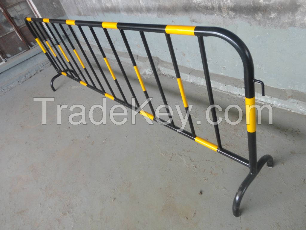 Metal Bridge Feet Road Crowd Barrier Control Fence