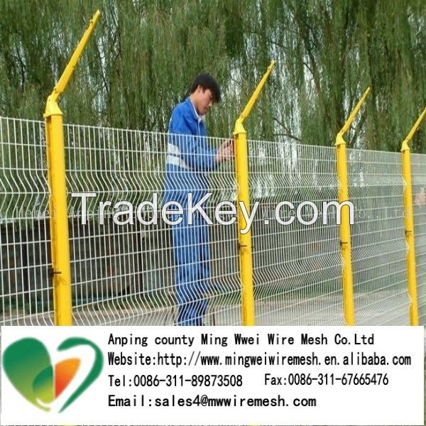 curvy welded mesh fence/European style garden zone fence (Manufacturer)