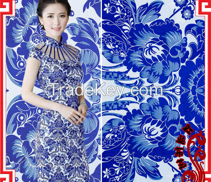 Chinese silk cheongsam ancient Chi-pao fabric blue & white pattern green Flower