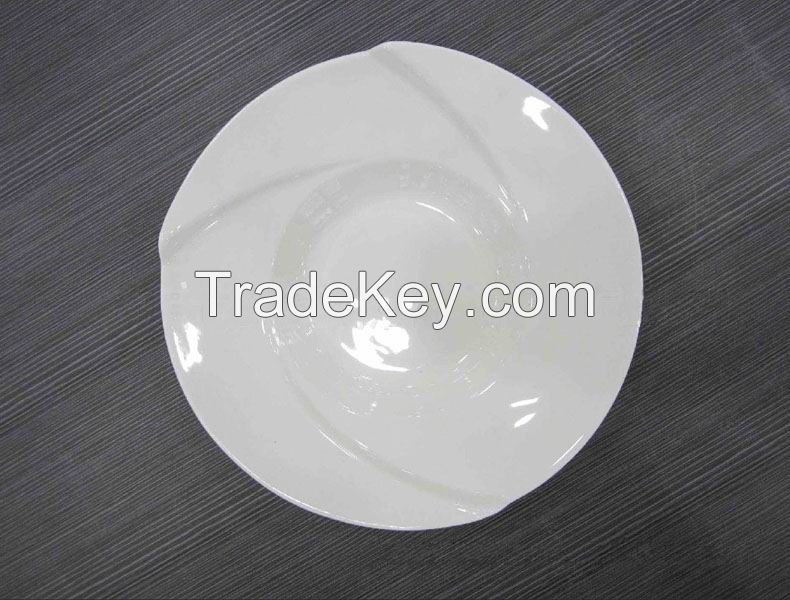 Dinner Plate With Spiral Rim