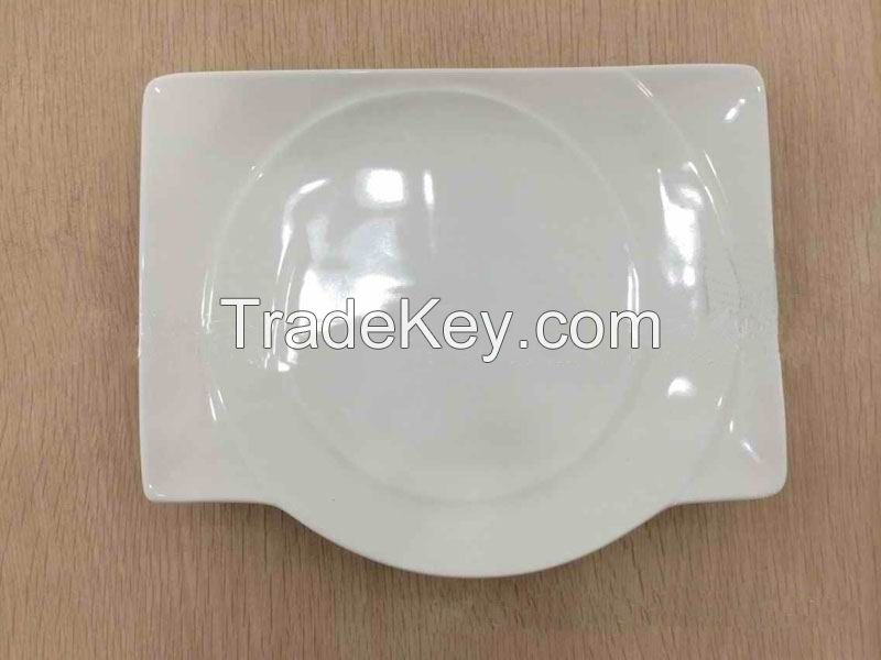 Rectangular Soup Plate with One Curved Side