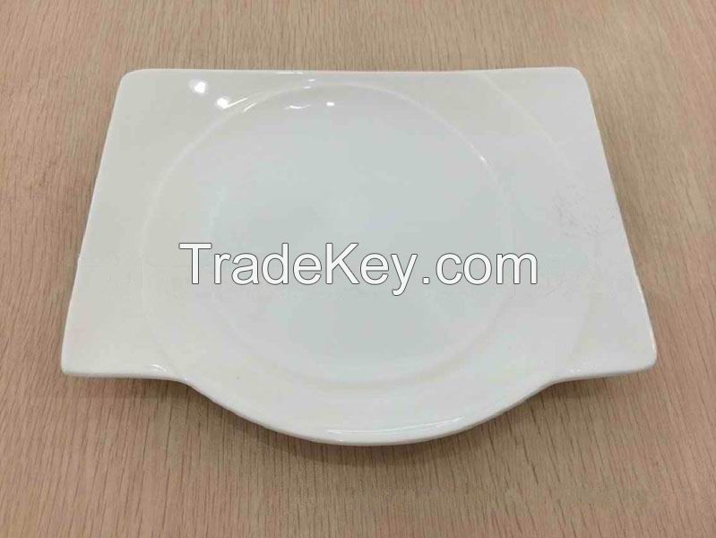 Rectangular Soup Plate with One Curved Side