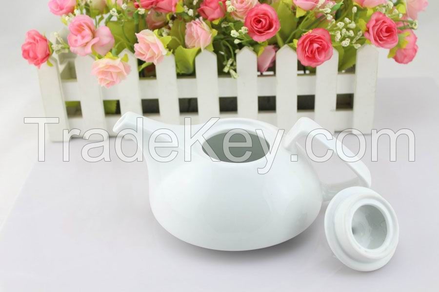 400ml White Teapot