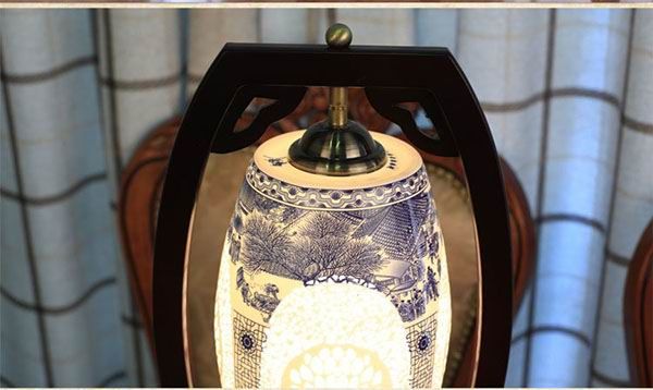 Chinese Hollow Carved Blue and White Porcelain Lamp with Wooden Frame