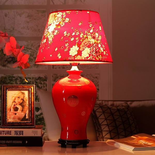 Chinese Red Porcelain Lamp for Weddings