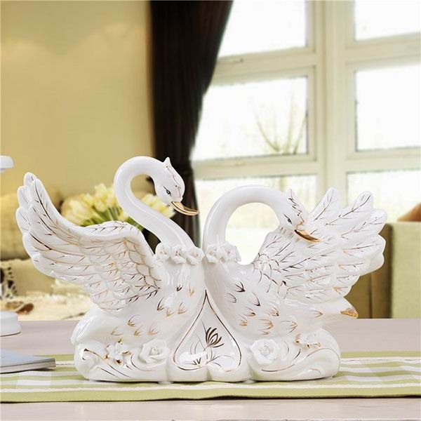 Creative White Swan Couple Lovers Porcelain Figurines