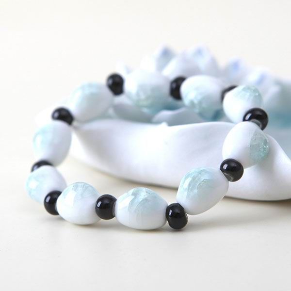 Crackle Glazed Drop Shaped Pearl Porcelain Bracelet