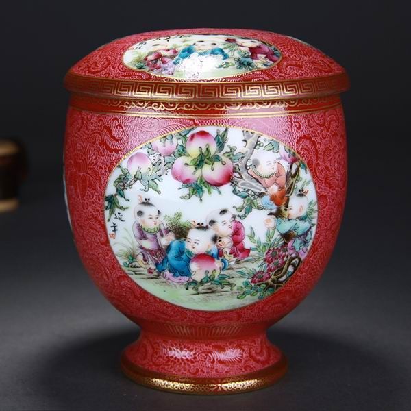 High Quality Handmade Carmine Red Glaze Porcelain Tea Canister Painted Playing Children