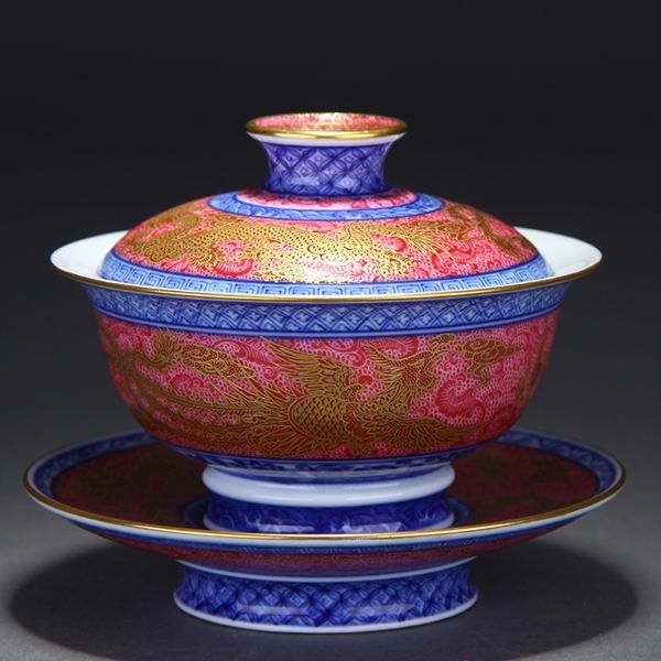 High Quality Handmade Carmine Red Glaze Blue and White Dragon and Phoenix Bringing Prosperity Porcelain Soup Tureen