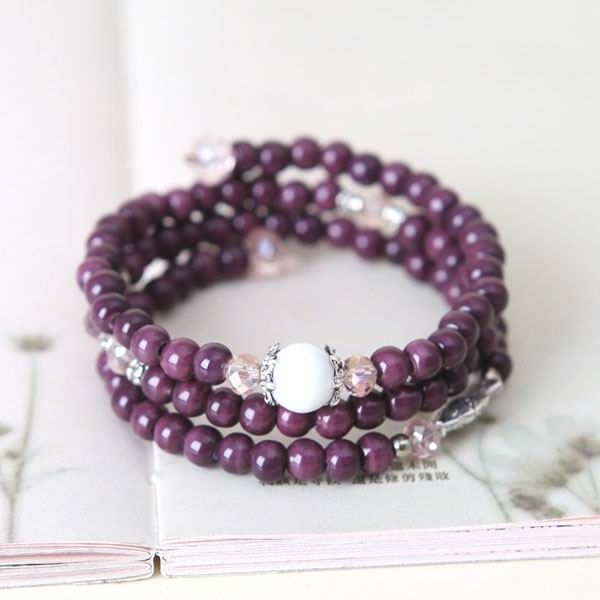 Fashionable Three-Strand Pearl Porcelain Bracelet