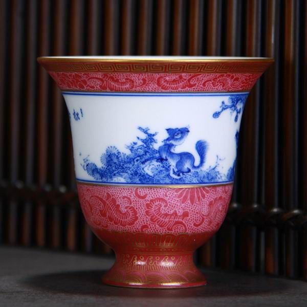 High Quality Handmade Carmine Red Glaze Bell Shaped Blue and White Porcelain Cup With Squirrel Motif