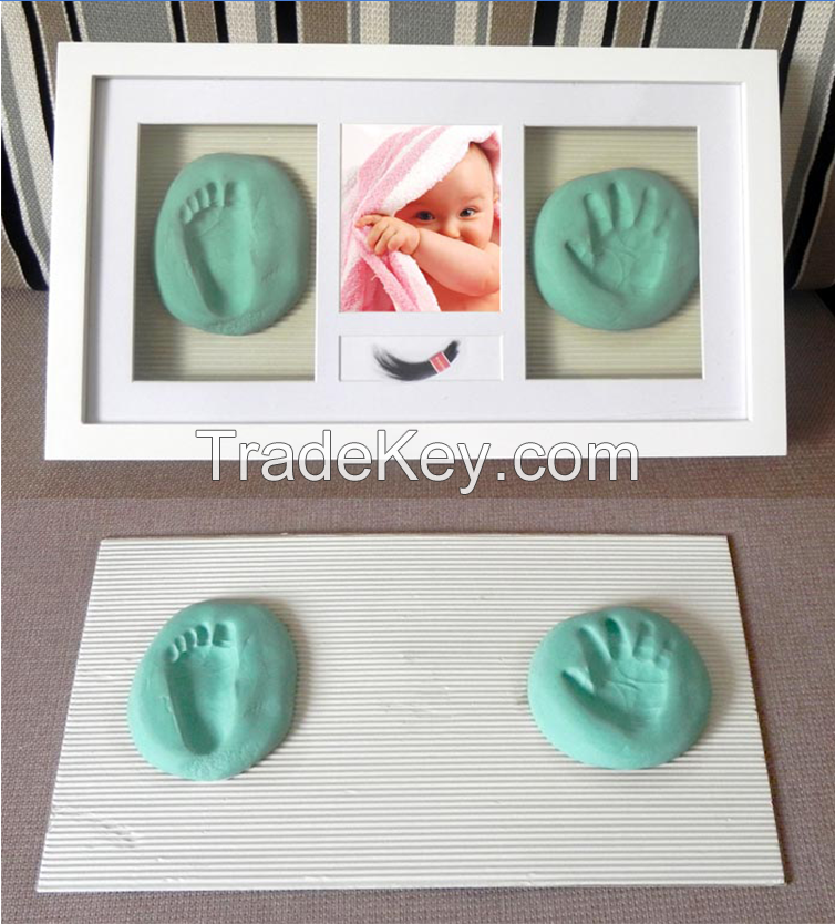 New design wall art decor baby 12 month photo frame baby footprint and handprint