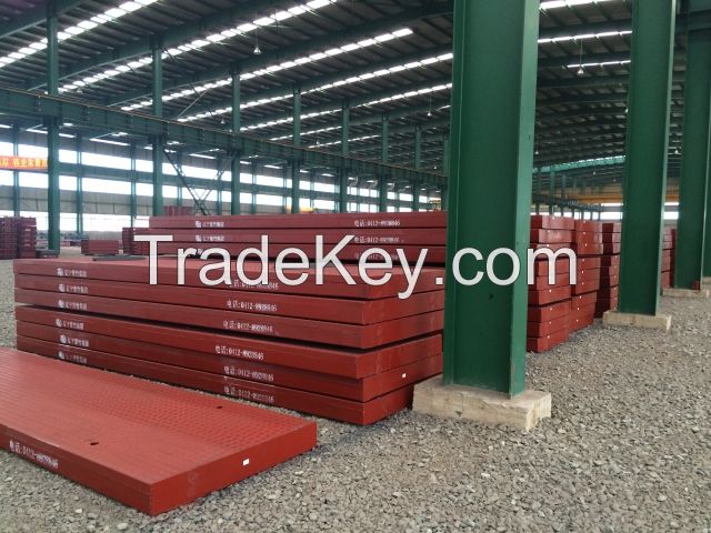 Road decking panel