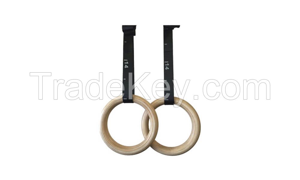 The Fitmus wood gymnastic rings with Numbered strap