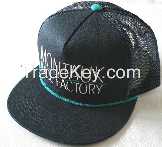 Custom snapback cap 