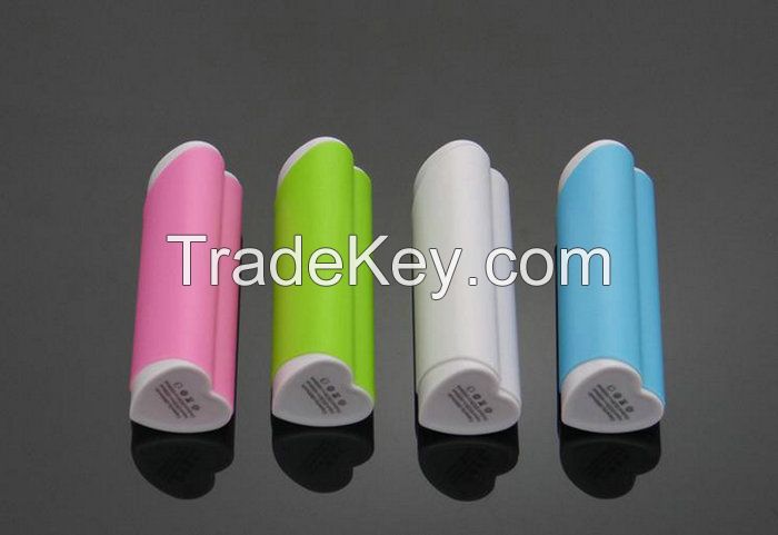  heart shape 2200mah creative plastic material mini portable power bank charger