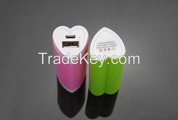  heart shape 2200mah creative plastic material mini portable power bank charger