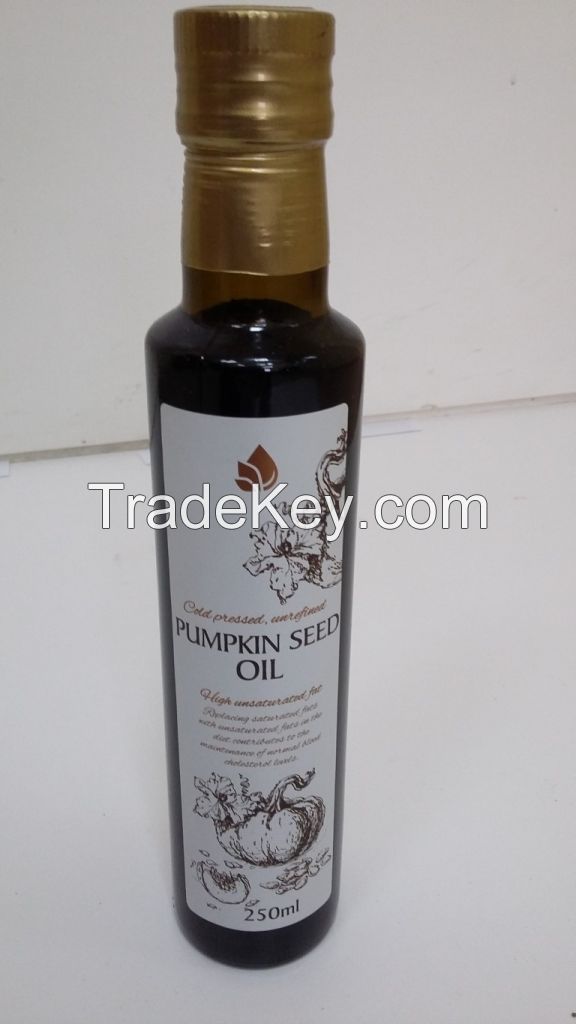 Pumpkin seed oil, cold pressed