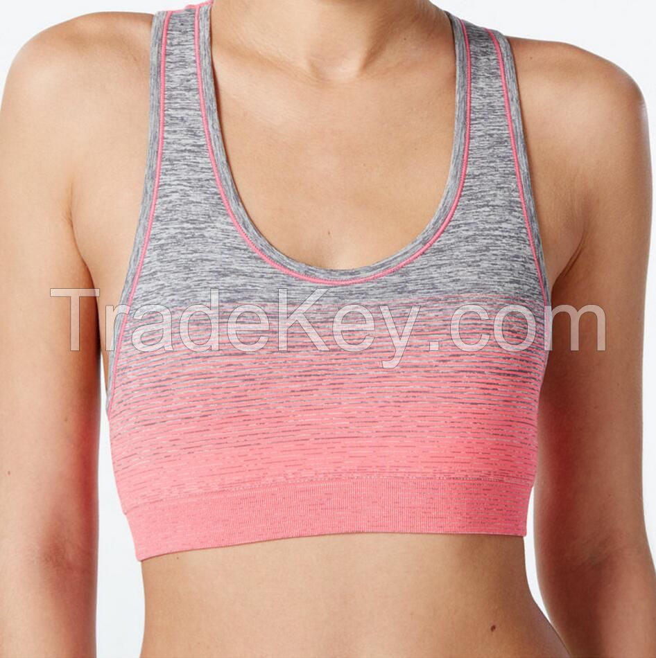 Women's reversible space dye seamless racerback sports bra with removable padding