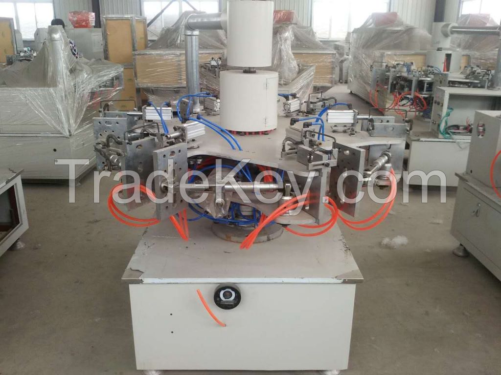 Six Die Rotational Molding Machine for Plastic PP PE Material Medicine Bottles