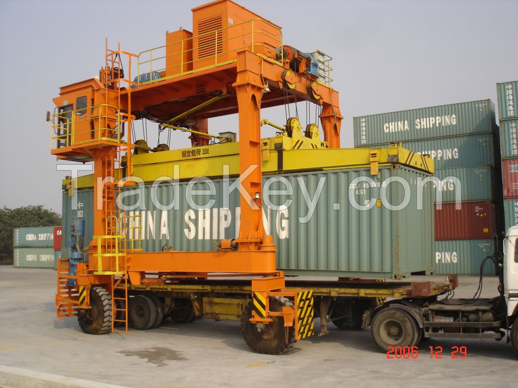 Rubber Tyred Container Gantry Crane (RTG)