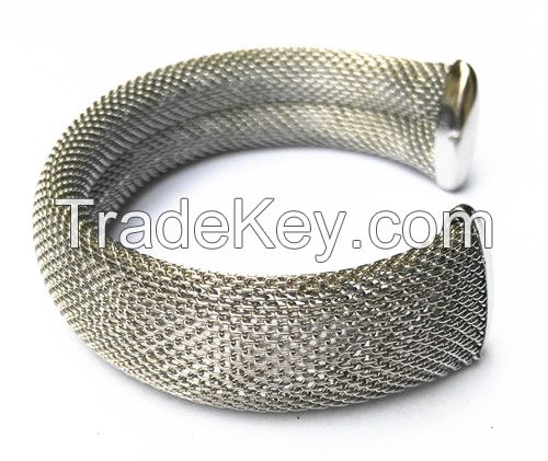 Stainless steel bracelet