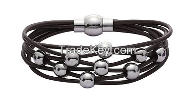 Stainless steel bracelet with leather