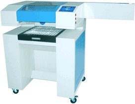 CO2 laser cutting machine