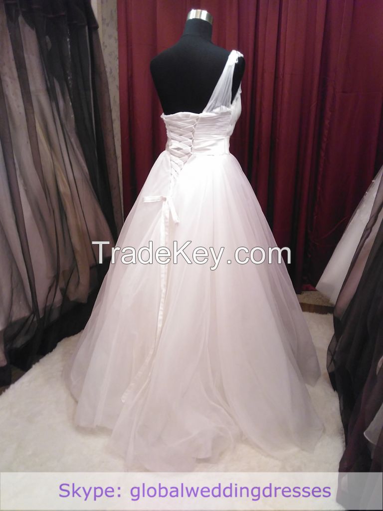 Ball-gown Wedding Dress Ivory Fine-netting One-shoulder Floor-length