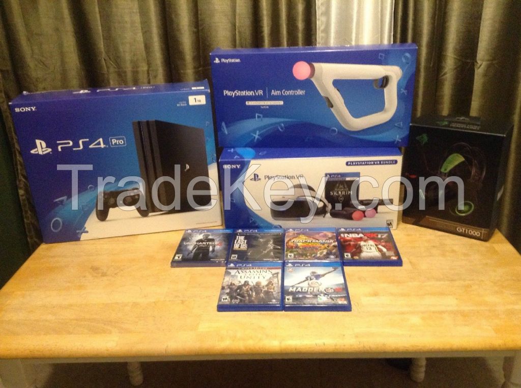 Sony Playstation 4 Pro 1TB With  VR