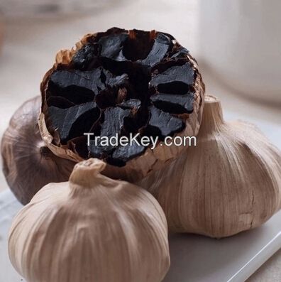 Heathy black garlic