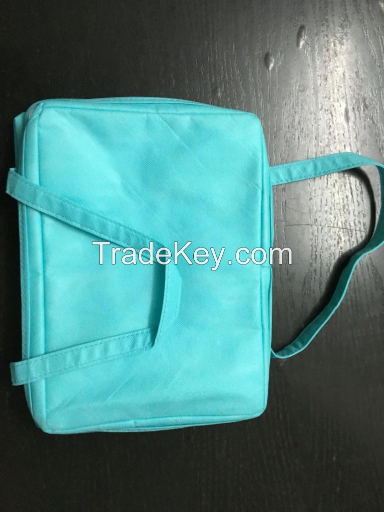 Non woven bags from Vietnam 