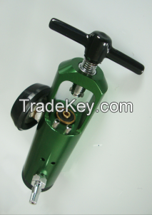 MEDICAL OXYGEN REGULATOR